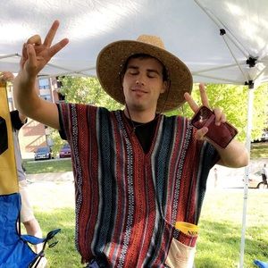 Meet your Posher, Rachel